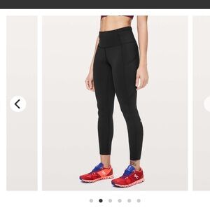 Women’s Lululemon Fast and Free 7/8 Tight 25” in Black. Size 4